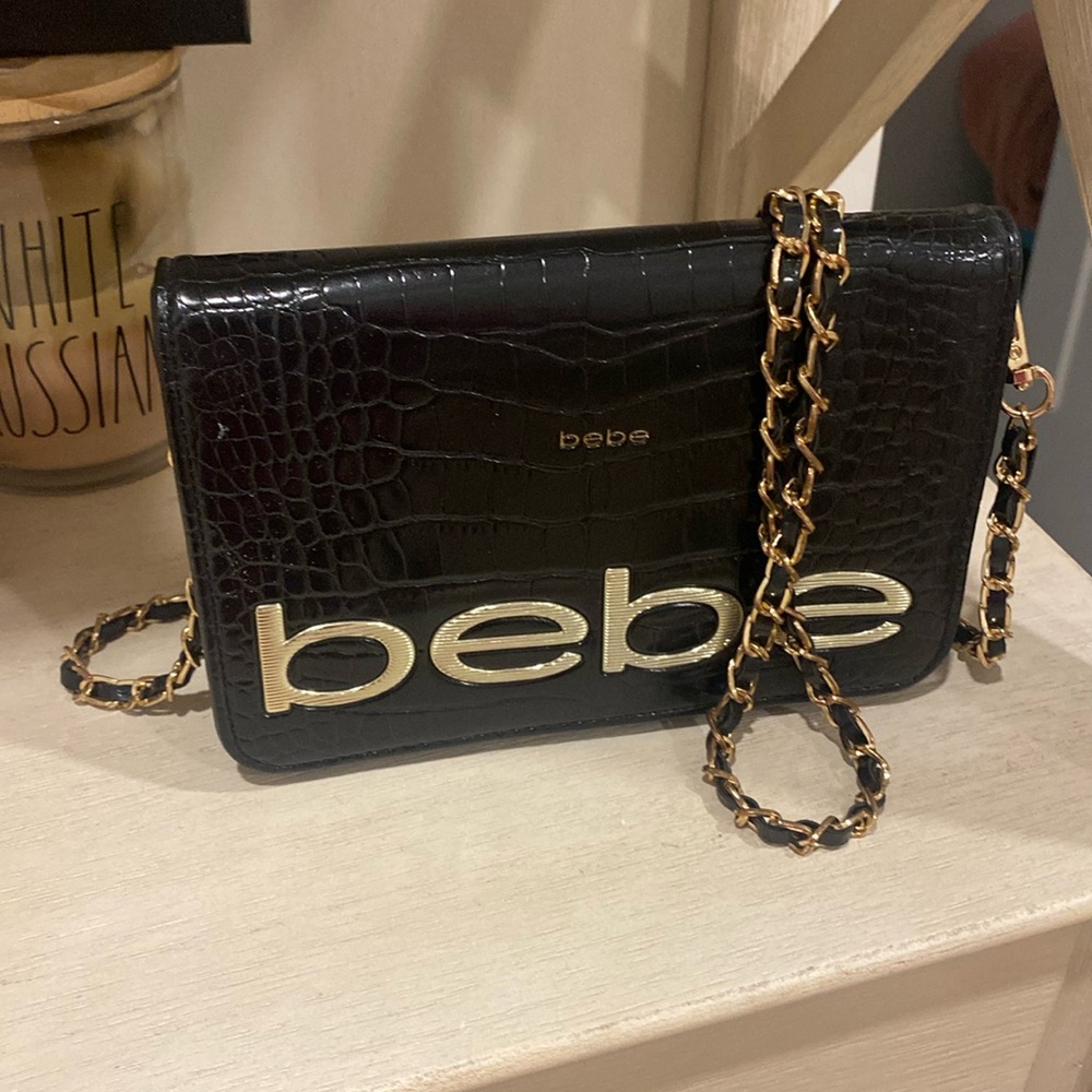 Bebe purse
